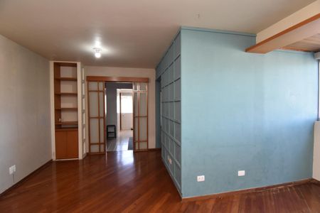Apartamento para alugar com 80m², 3 quartos e 1 vagaSala