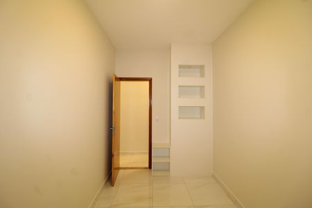 Casa à venda com 90m², 3 quartos e 2 vagasQuarto 2