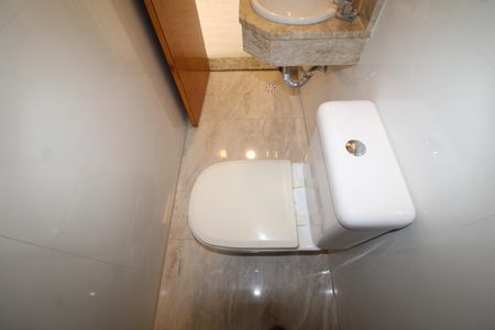 Casa à venda com 90m², 3 quartos e 2 vagasLavabo