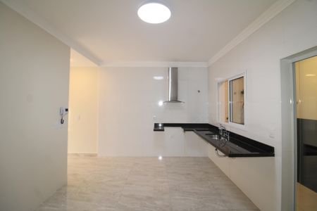 Casa à venda com 90m², 3 quartos e 2 vagasCozinha