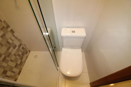 Casa à venda com 90m², 3 quartos e 2 vagasBanheiro