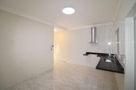 Casa à venda com 90m², 3 quartos e 2 vagasCozinha