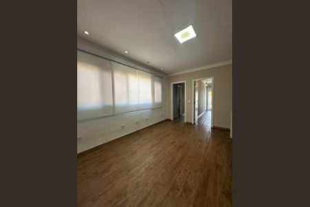 Casa à venda com 200m², 3 quartos e 2 vagasQuarto