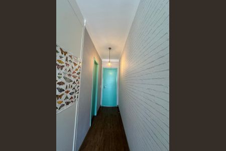 Casa à venda com 200m², 3 quartos e 2 vagasCorredor