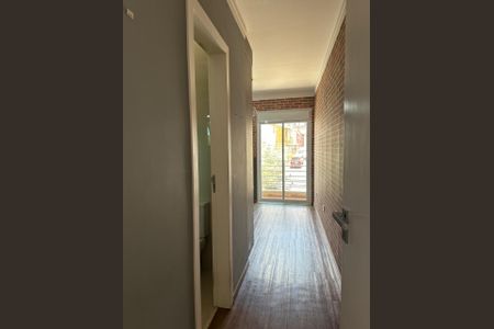 Corredor de casa à venda com 3 quartos, 200m² em Vila Conceicao, Barueri