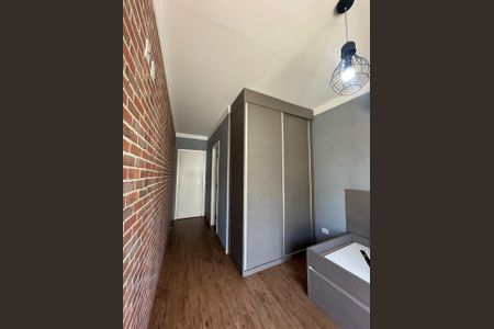 Casa à venda com 200m², 3 quartos e 2 vagasQuarto