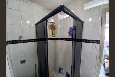Banheiro de apartamento para alugar com 1 quarto, 40m² em Gonzaguinha, São Vicente