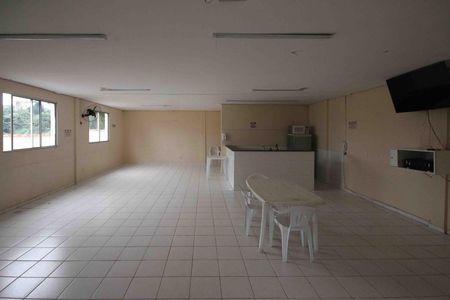 Apartamento à venda com 50m², 2 quartos e 1 vaga Apartamento à venda com 50m², 2 quartos e 1 vagaÁrea comum - Salão de festas