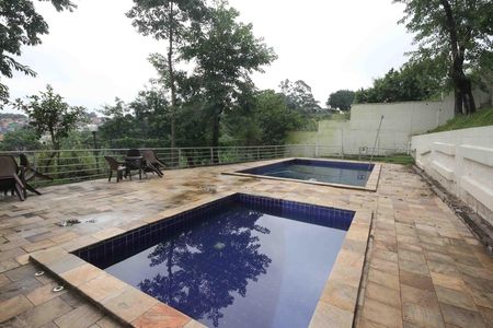 Apartamento à venda com 50m², 2 quartos e 1 vaga Apartamento à venda com 50m², 2 quartos e 1 vagaÁrea comum - Piscina