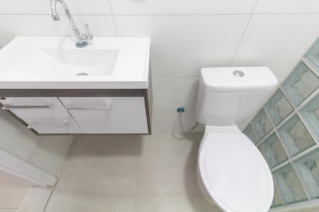 Casa para alugar com 75m², 2 quartos e sem vagaBanheiro