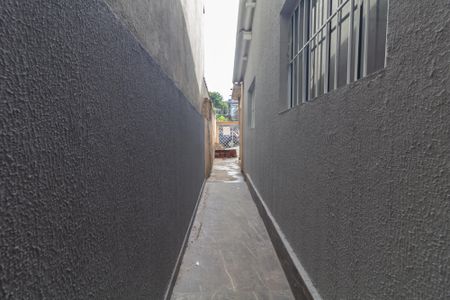 Casa para alugar com 75m², 2 quartos e sem vagaCorredor