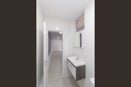 Casa para alugar com 75m², 2 quartos e sem vagaBanheiro