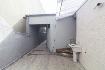 Casa para alugar com 75m², 2 quartos e sem vagaÁrea de Serviço