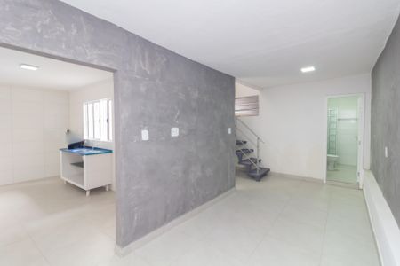 Sala de casa para alugar com 2 quartos, 75m² em Vila Carolina, São Paulo
