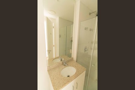Studio para alugar com 25m², 0 quarto e sem vaga Studio para alugar com 25m², 0 quarto e sem vagaBanheiro