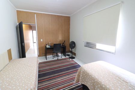 Casa à venda com 250m², 3 quartos e 2 vagasQuarto 2