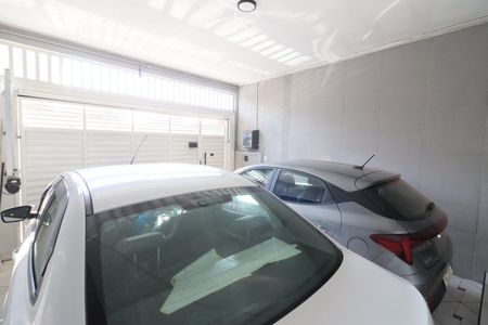 Casa à venda com 250m², 3 quartos e 2 vagasGaragem