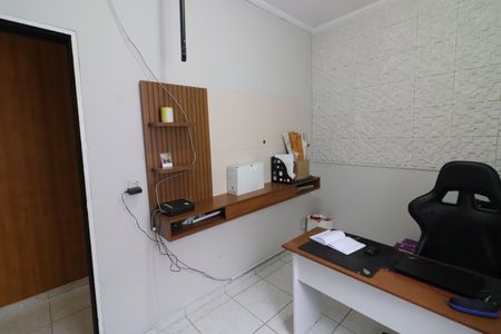Casa à venda com 250m², 3 quartos e 2 vagasQuarto 3