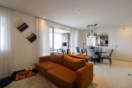 Apartamento à venda com 128m², 3 quartos e 2 vagasSala