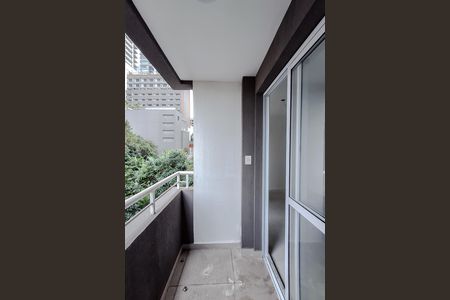 Varanda de kitnet/studio à venda com 1 quarto, 26m² em Vila Mariana, São Paulo