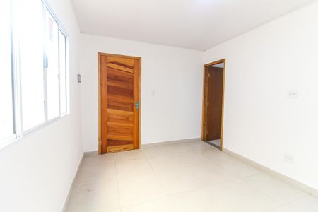 Casa para alugar com 75m², 2 quartos e sem vagaSala