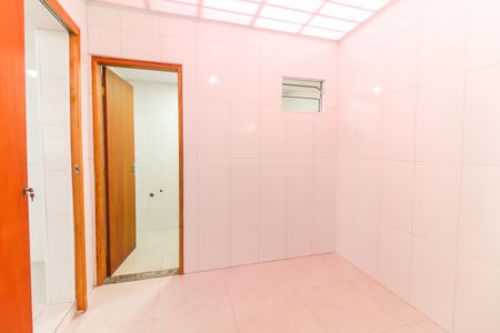 Casa para alugar com 75m², 2 quartos e sem vagaÁrea de Serviço