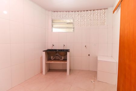 Casa para alugar com 75m², 2 quartos e sem vagaÁrea de Serviço