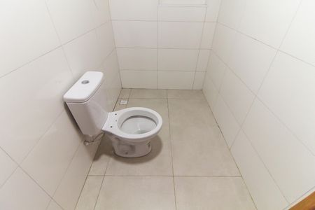 Casa para alugar com 75m², 2 quartos e sem vagaBanheiro