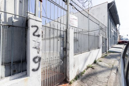 Casa para alugar com 55m², 2 quartos e sem vagaFachada