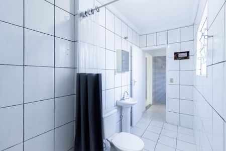 Casa para alugar com 55m², 2 quartos e sem vagaBanheiro