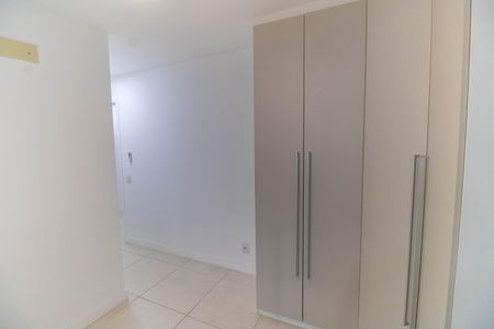 Apartamento à venda com 119m², 3 quartos e 2 vagasSuíte 2
