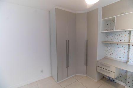 Apartamento à venda com 119m², 3 quartos e 2 vagasSuíte 2