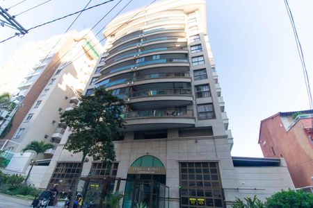 Apartamento à venda com 119m², 3 quartos e 2 vagasFachada
