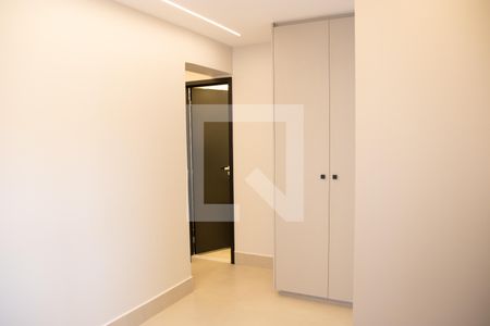 Apartamento para alugar com 75m², 2 quartos e 1 vagaSuíte 02