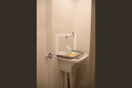 Cozinha e Área de Serviço de apartamento para alugar com 2 quartos, 75m² em Setor Bueno, Goiânia