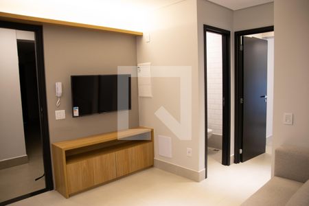 Sala de apartamento para alugar com 2 quartos, 75m² em Setor Bueno, Goiânia