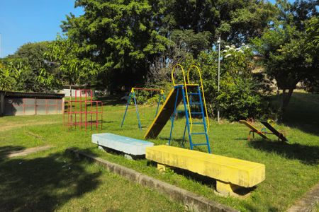 Apartamento para alugar com 40m², 2 quartos e 1 vagaÁrea comum - Playground