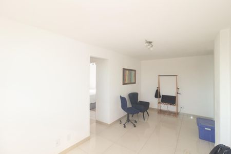 Sala de apartamento para alugar com 2 quartos, 40m² em Campo Grande, Rio de Janeiro