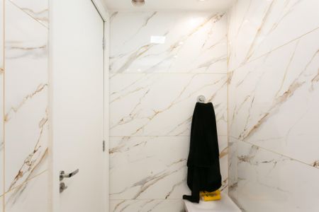 Apartamento para alugar com 33m², 2 quartos e sem vaga Apartamento para alugar com 33m², 2 quartos e sem vagaBanheiro