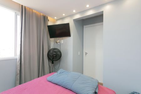Quarto 2 de apartamento para alugar com 2 quartos, 33m² em Vila Carmosina, São Paulo