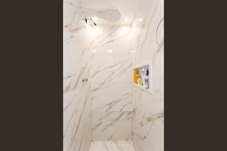 Apartamento para alugar com 33m², 2 quartos e sem vaga Apartamento para alugar com 33m², 2 quartos e sem vagaBanheiro