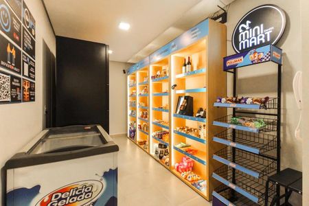 Apartamento para alugar com 33m², 2 quartos e sem vaga Apartamento para alugar com 33m², 2 quartos e sem vagaÁrea comum - Mercadinho