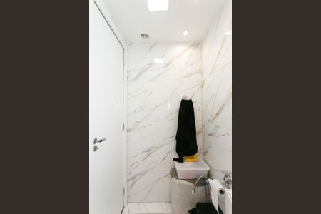 Apartamento para alugar com 33m², 2 quartos e sem vaga Apartamento para alugar com 33m², 2 quartos e sem vagaBanheiro