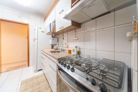 Apartamento à venda com 65m², 3 quartos e 2 vagasCozinha 