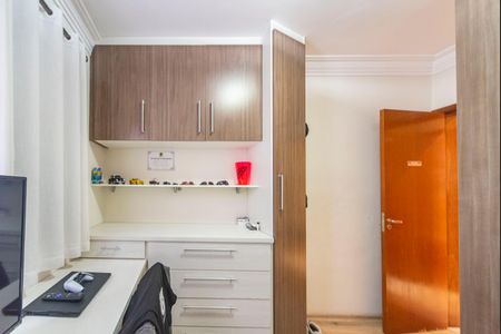 Apartamento à venda com 65m², 3 quartos e 2 vagasQuarto 3