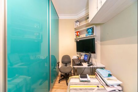 Apartamento à venda com 65m², 3 quartos e 2 vagasQuarto 2