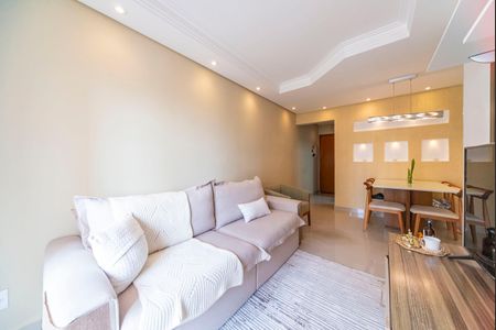 Apartamento à venda com 65m², 3 quartos e 2 vagasSala