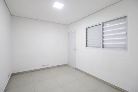 Quarto  de casa para alugar com 1 quarto, 35m² em Jardim Ipe, São Paulo