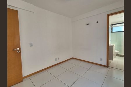 Casa de condomínio para alugar com 150m², 4 quartos e 3 vagas