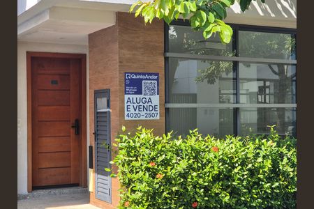 Casa de condomínio para alugar com 150m², 4 quartos e 3 vagas